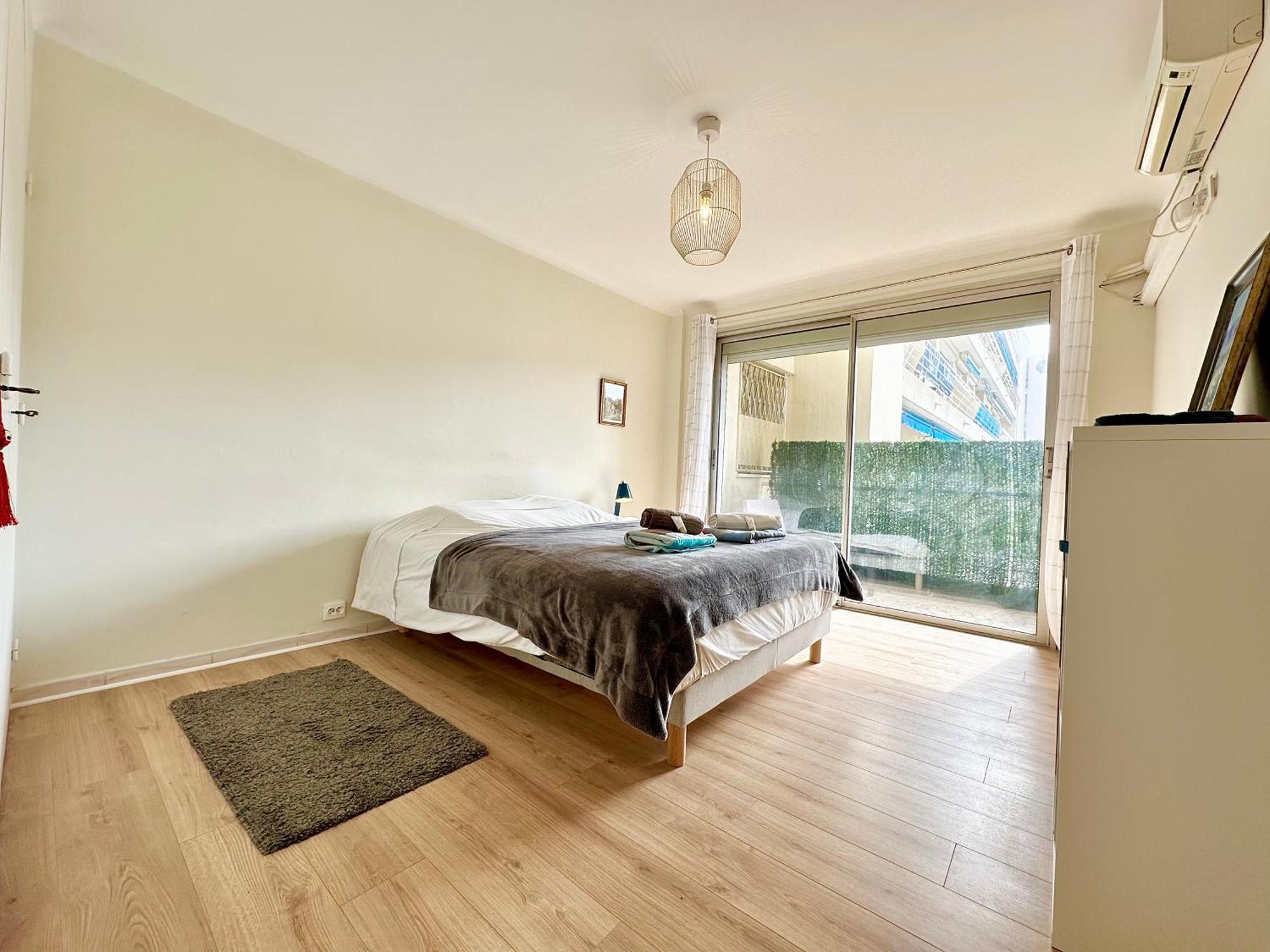 3p Refurbished Palm 200 M From The Beaches Appartement *