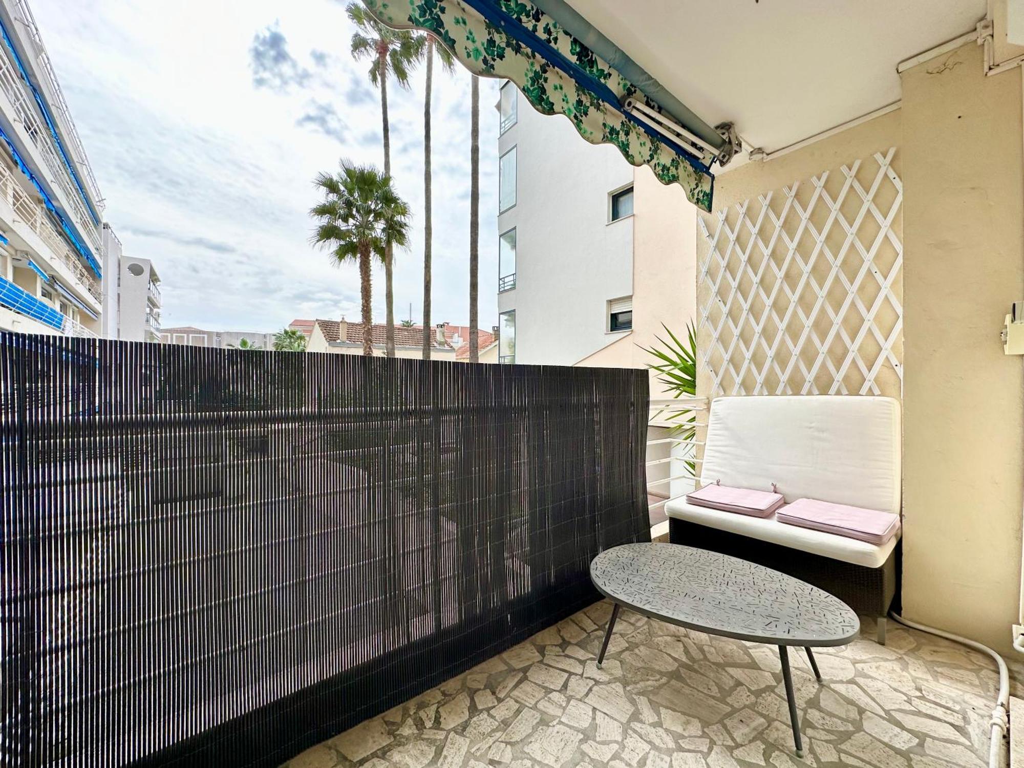 3p Refurbished Palm 200 M From The Beaches Appartement